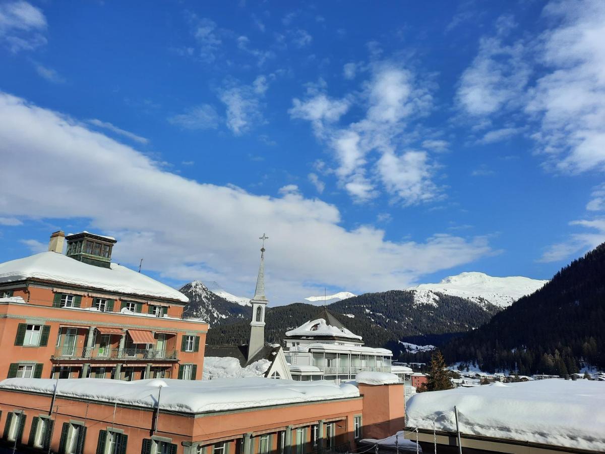 Holiday Accommodation - Swimming Pool Available Davos Exteriör bild
