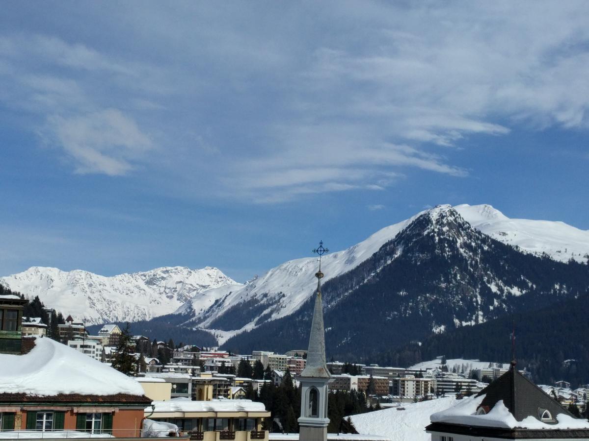 Holiday Accommodation - Swimming Pool Available Davos Exteriör bild