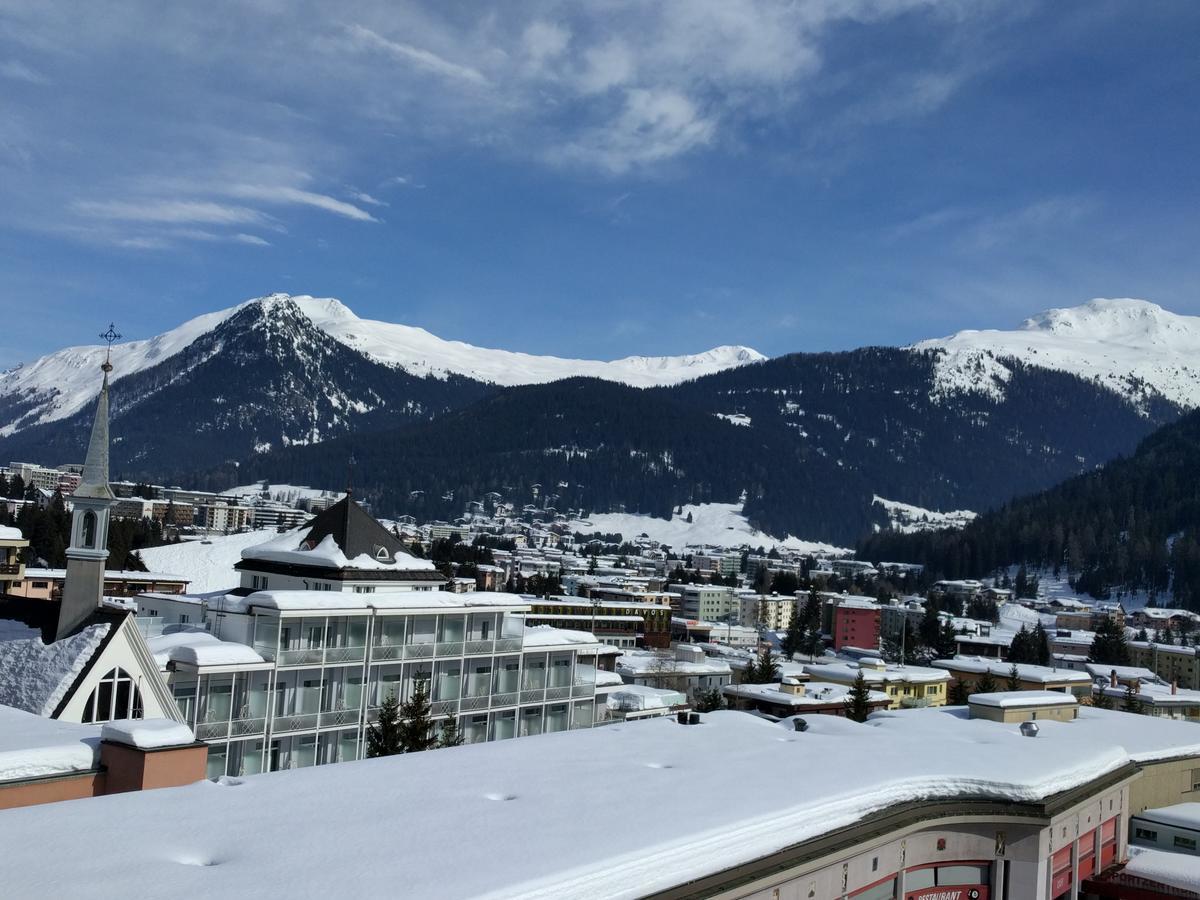 Holiday Accommodation - Swimming Pool Available Davos Exteriör bild