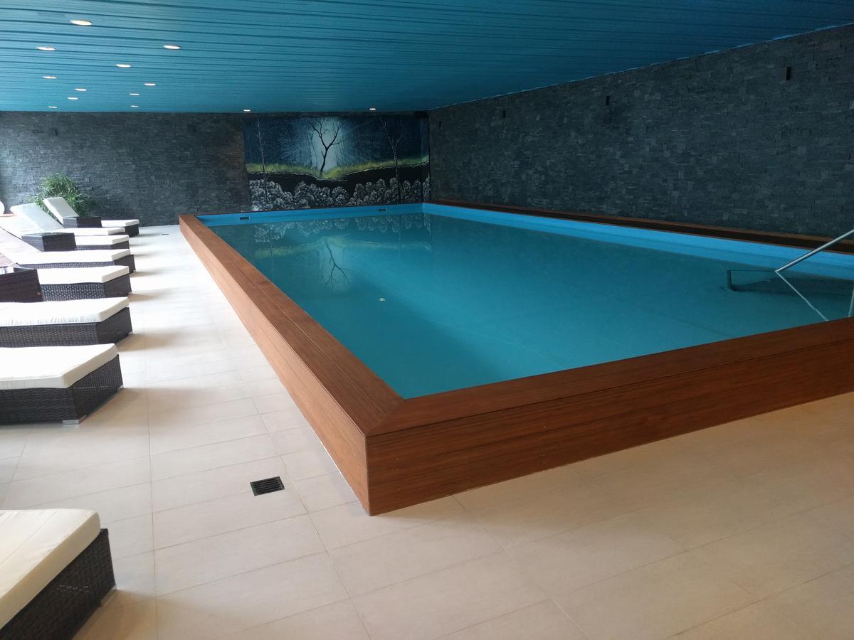 Holiday Accommodation - Swimming Pool Available Davos Exteriör bild